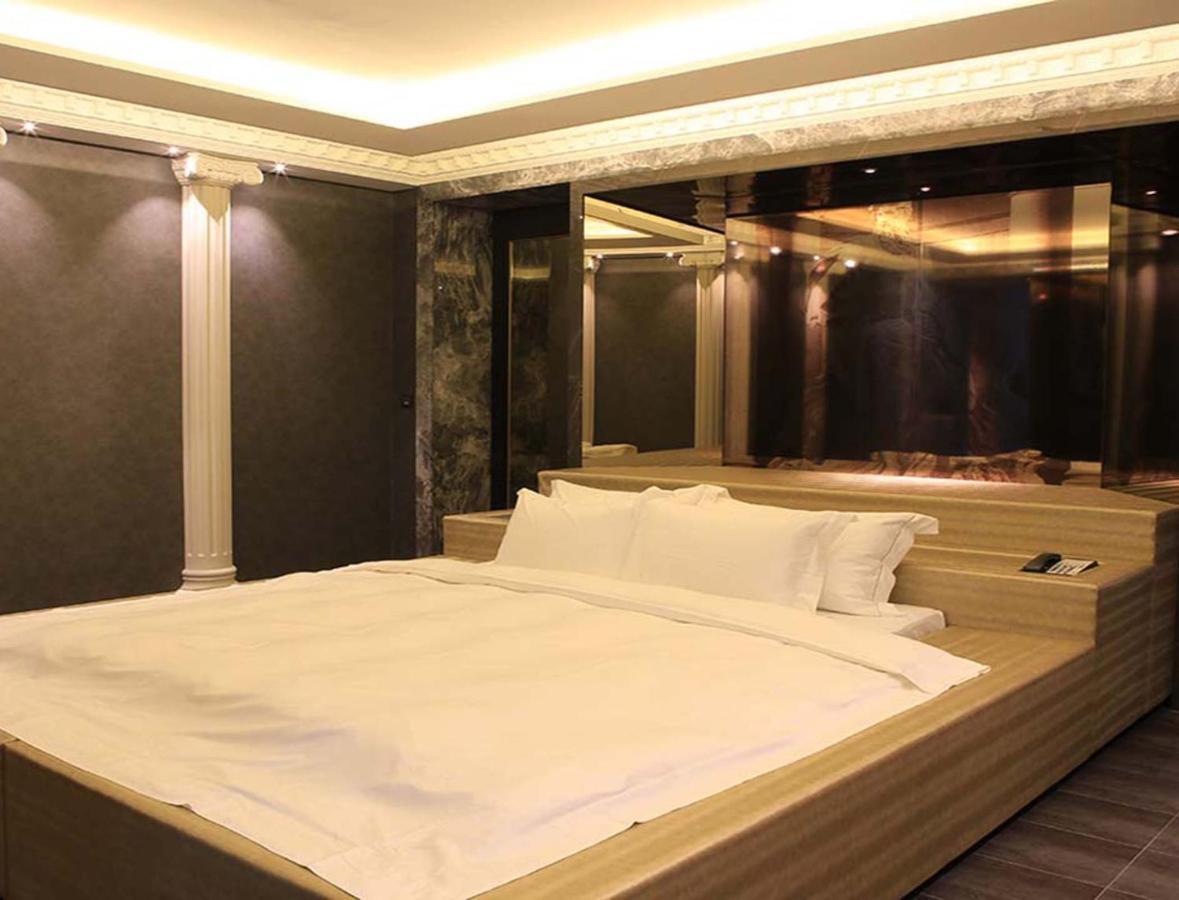 All-Ur Boutique Motel-Hsin Chu Branch Hsinchu Luaran gambar